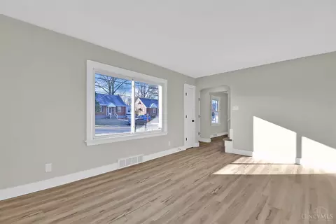 1444 Adams, Mount Healthy, OH 45231 photo 5