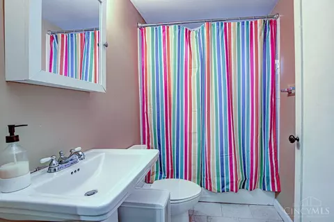 2154 Pinney, Cincinnati, OH 45231 photo 21