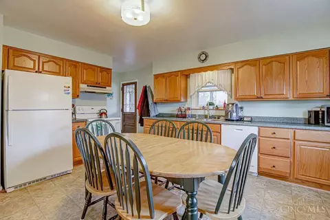 2154 Pinney, Cincinnati, OH 45231 photo 8