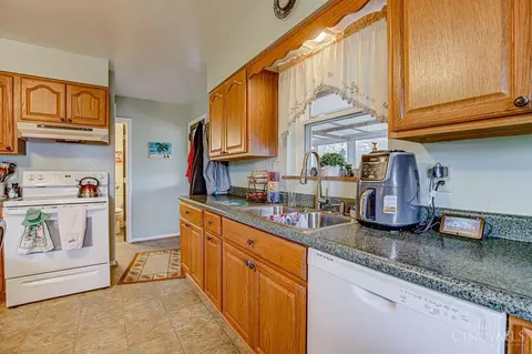 2154 Pinney, Cincinnati, OH 45231 photo 11