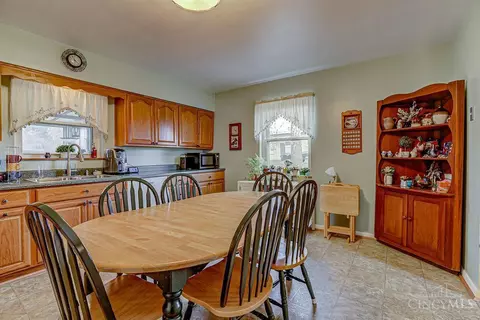 2154 Pinney, Cincinnati, OH 45231 photo 9