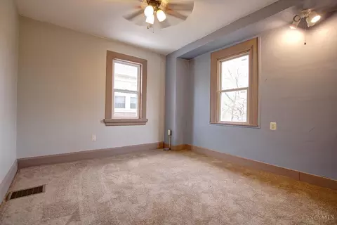 1233 Amanda, Cincinnati, OH 45205 photo 9
