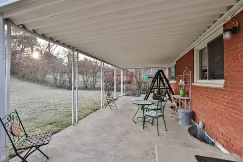8450 Daly, Cincinnati, OH 45231 photo 26