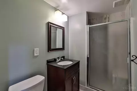8450 Daly, Cincinnati, OH 45231 photo 24