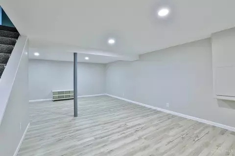 8450 Daly, Cincinnati, OH 45231 photo 22