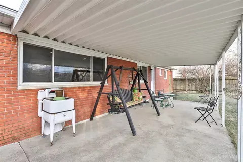 8450 Daly, Cincinnati, OH 45231 photo 27