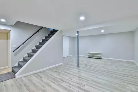 8450 Daly, Cincinnati, OH 45231 photo 21
