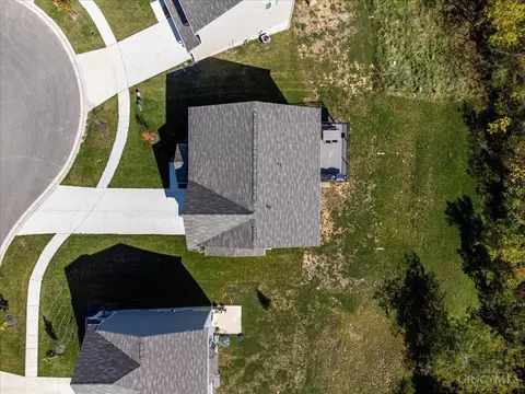 5742 Azra, Morrow, OH 45152 photo 4