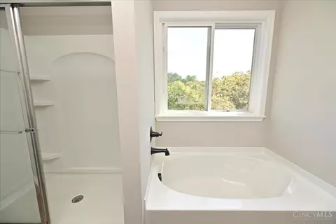 5742 Azra, Morrow, OH 45152 photo 38