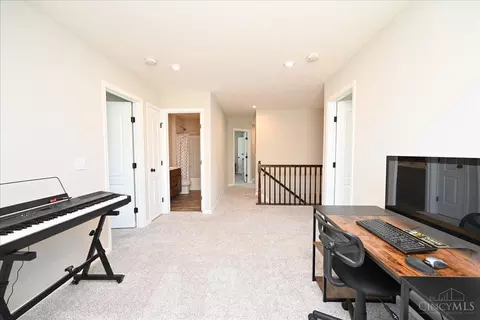 5742 Azra, Morrow, OH 45152 photo 33