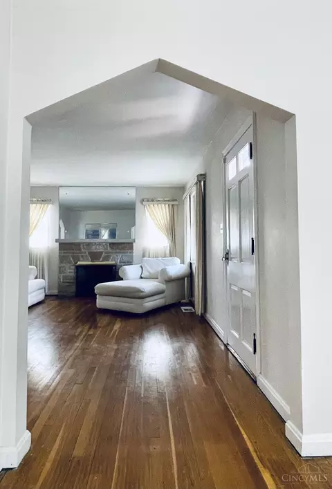8718 Plainfield, Cincinnati, OH 45236 photo 3