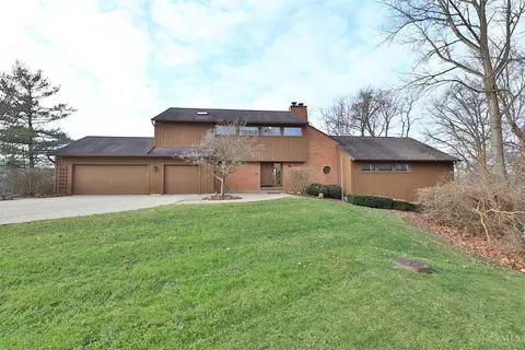 2615 Saddleback, Cincinnati, OH 45244