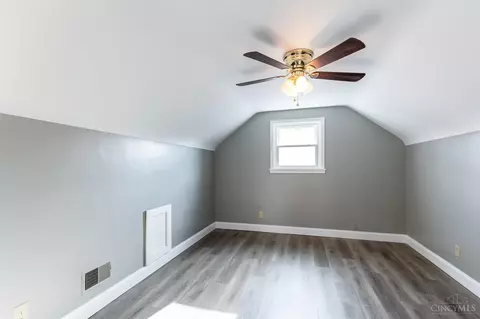 804 Kenray, Reading, OH 45215 photo 23