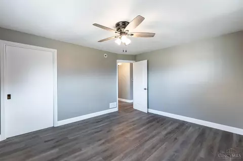 804 Kenray, Reading, OH 45215 photo 15