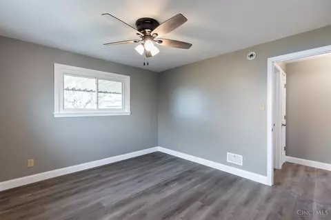 804 Kenray, Reading, OH 45215 photo 17