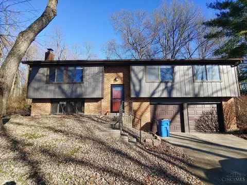 3811 Gumtree, Amelia, OH 45102