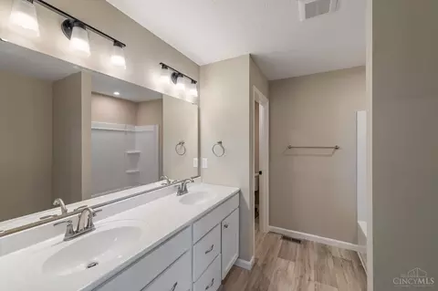 Bath - 6061 Foothills Dr, Harrison, OH 45030 photo 1 of 3