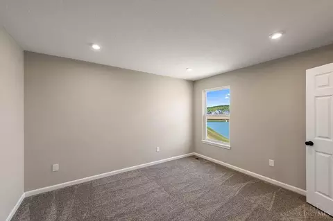 Bedroom - 6061 Foothills Dr, Harrison, OH 45030 photo 4 of 4