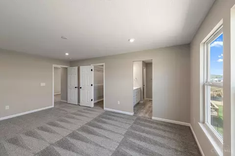 Bedroom - 6061 Foothills Dr, Harrison, OH 45030 photo 3 of 4