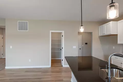 Entry Way - 6061 Foothills Dr, Harrison, OH 45030 photo 1 of 5