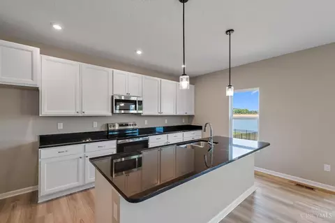 Kitchen - 6061 Foothills Dr, Harrison, OH 45030 photo 2 of 5