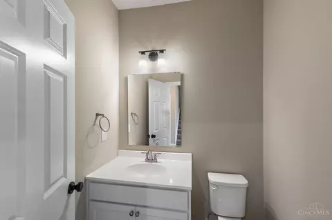 Bath - 6061 Foothills Dr, Harrison, OH 45030 photo 3 of 3