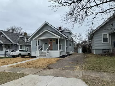 1814 Sundale, North College Hill, OH 45239