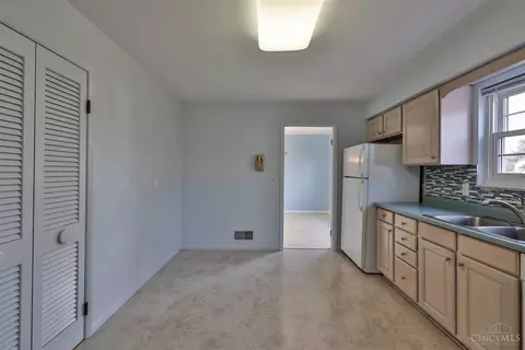 9179 Millcliff, Cincinnati, OH 45231 photo 18