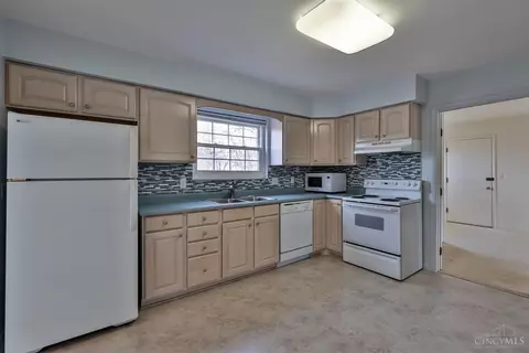 9179 Millcliff, Cincinnati, OH 45231 photo 17
