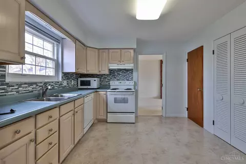9179 Millcliff, Cincinnati, OH 45231 photo 15