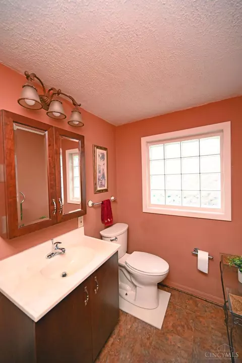 4216 Brookside, Cincinnati, OH 45223 photo 17