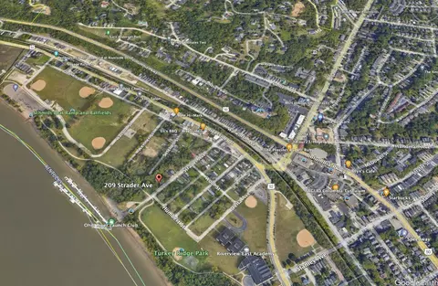 209 Strader, Cincinnati, OH 45226