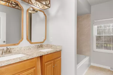 4609 Stanton Hall, Batavia, OH 45103 photo 11
