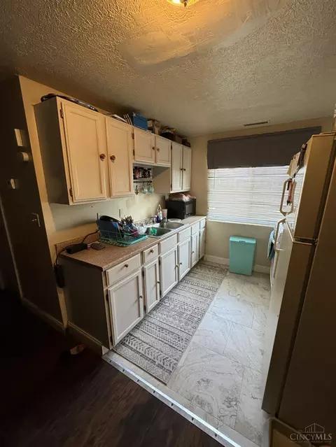 1384 Behles, Cincinnati, OH 45215 photo 4