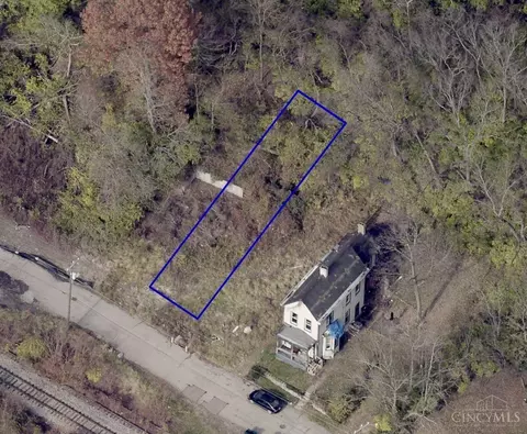 2592 Hoff, Cincinnati, OH 45202