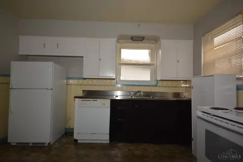 Kitchen - 1815 Adams, Mount Healthy, OH 45231 photo 2 of 4