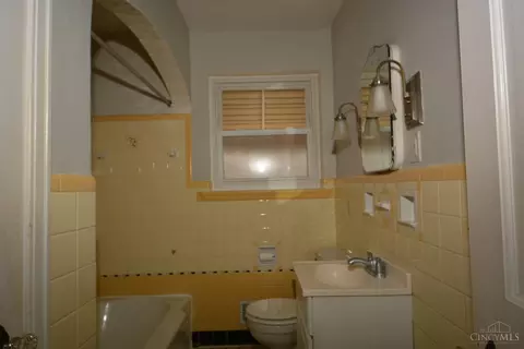 Bath - 1815 Adams, Mount Healthy, OH 45231 photo 1 of 2