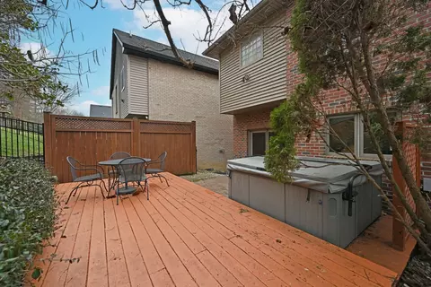 2326 Riverside, Cincinnati, OH 45202 photo 39