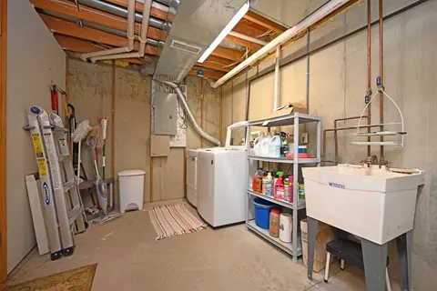 2326 Riverside, Cincinnati, OH 45202 photo 45