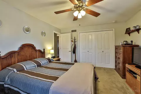 8645 Zenith, Cincinnati, OH 45231 photo 34