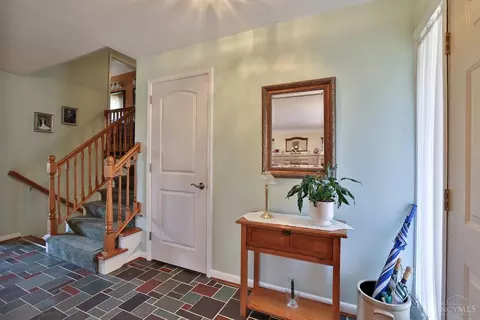 8645 Zenith, Cincinnati, OH 45231 photo 5