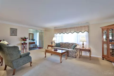 8645 Zenith, Cincinnati, OH 45231 photo 7