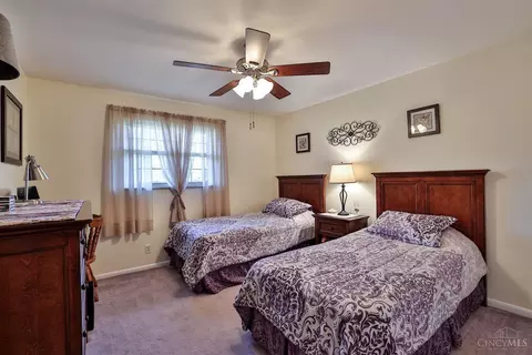 8645 Zenith, Cincinnati, OH 45231 photo 23