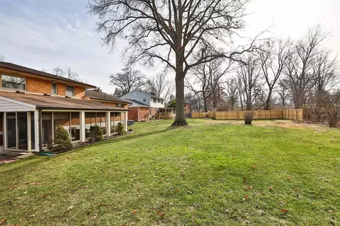 8645 Zenith, Cincinnati, OH 45231 photo 30