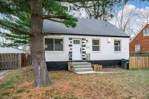 8137 Hollybrook, Colerain Twp, OH 45239