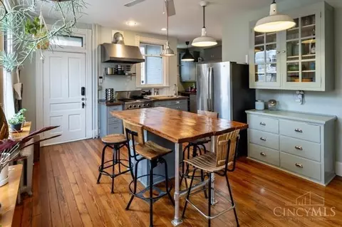 1613 Pullan, Cincinnati, OH 45223 photo 9