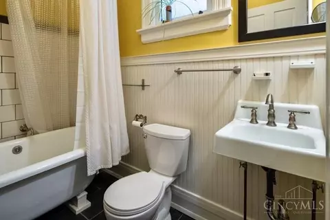 1613 Pullan, Cincinnati, OH 45223 photo 14