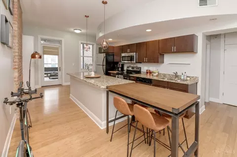 1338 Vine #C, Cincinnati, OH 45202 photo 3