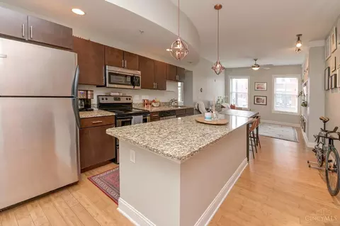 1338 Vine #C, Cincinnati, OH 45202 photo 2