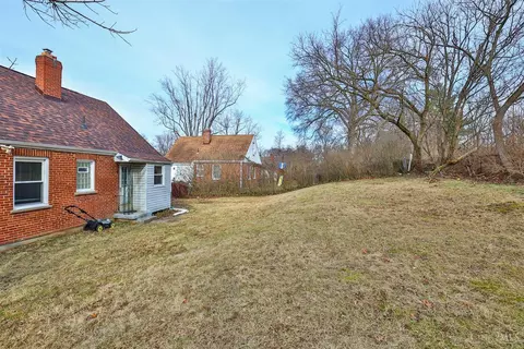 39 Damon, Greenhills, OH 45218 photo 24